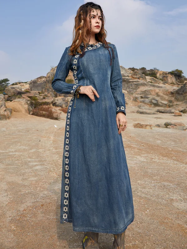 Bohemia Vintage Floral Embroidered Split-Side Midi Dress