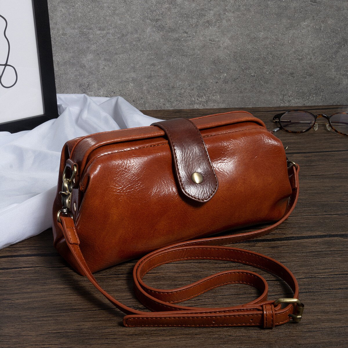 Premium Leather Retro Handmade Bag