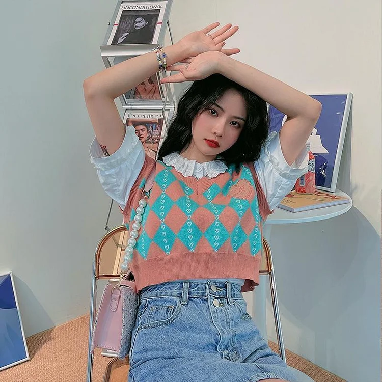Korean Fashion V-neck Knitted Vest TK025