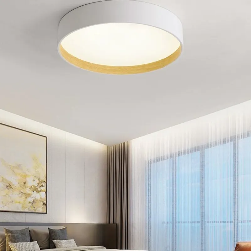 Quinn Modern Round Flush Mount Ceiling Light