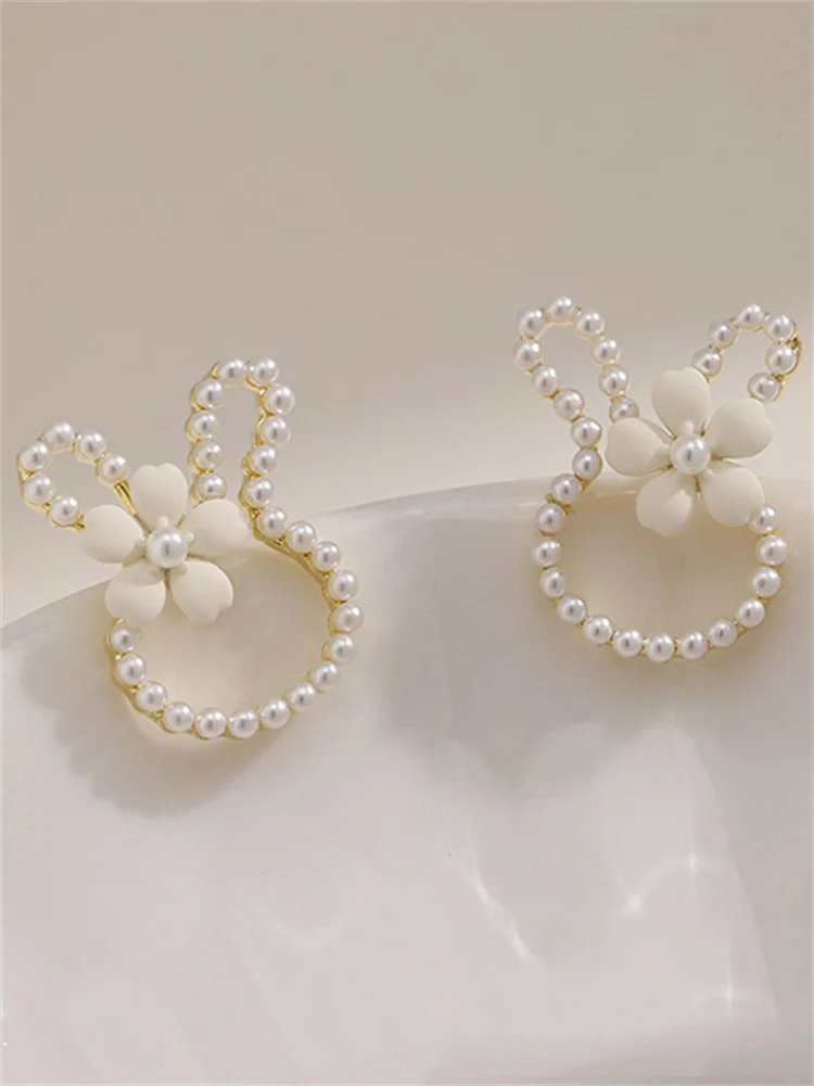 Comstylish Bunny with Flower Pearls Studded Earrings