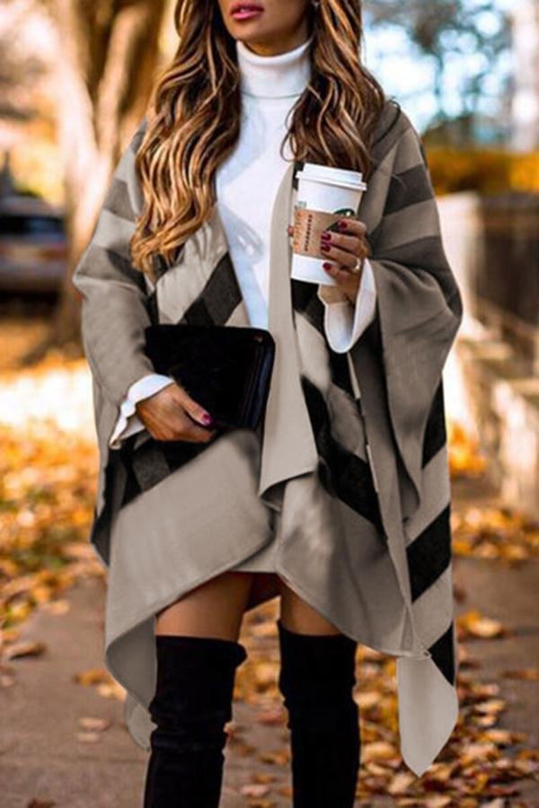 Split Sleeve Tartan Knee-Length Coat P15436