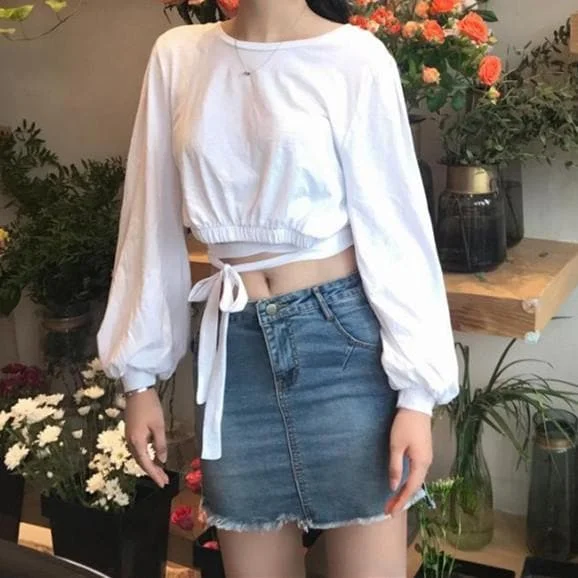 Black/White Chic Laced Puff Sleeve Top SP1812064
