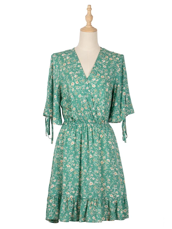 Bohemia Floral Elasticity Empire Waisted V-Neck A-Line Mini Dress