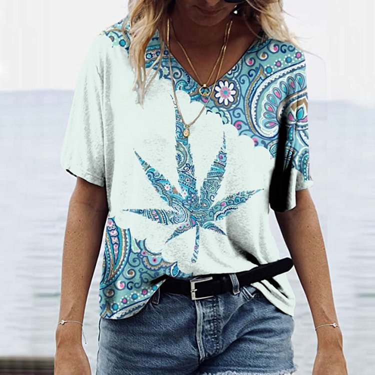 Vefave Casual Totem Patchwork Leaf Print T-Shirt