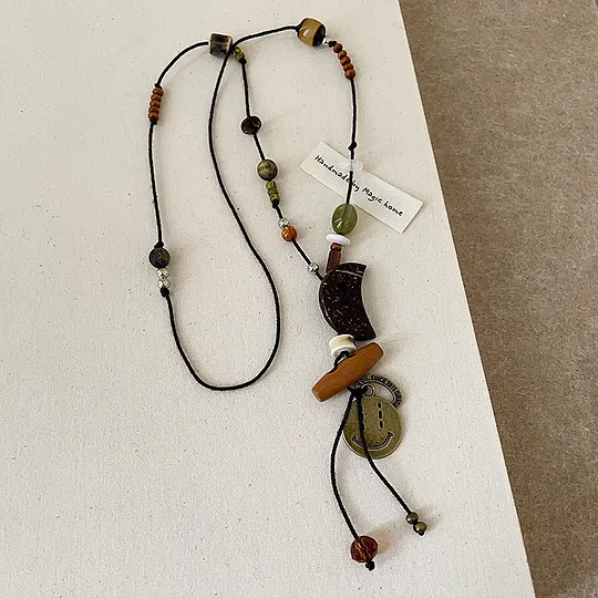 Ethnic Style Wooden Moon Smiley Long Woolen Chain Fashion Retro Niche Elegant High-end All-match Necklace for Women