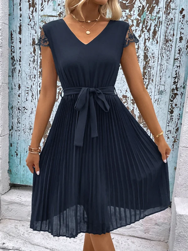 Fashion Tips for Older Ladies: How to Select Dresses That Enhance Confidence and Comfort