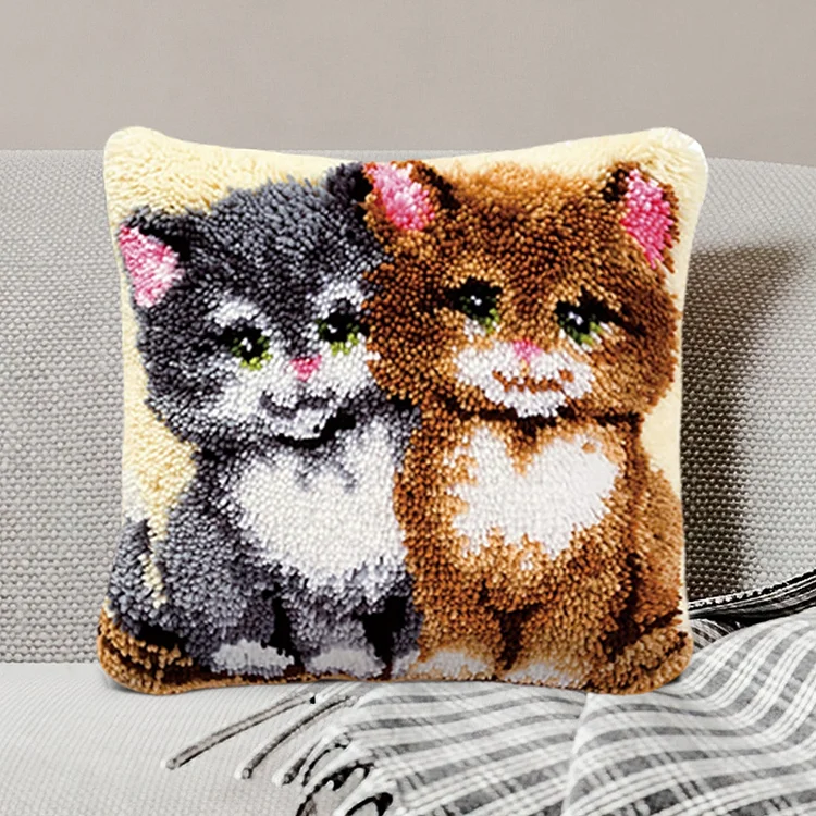 Two Kittens Cat Latch Hook Pillow Kit for Adult, Beginner and Kid veirousa