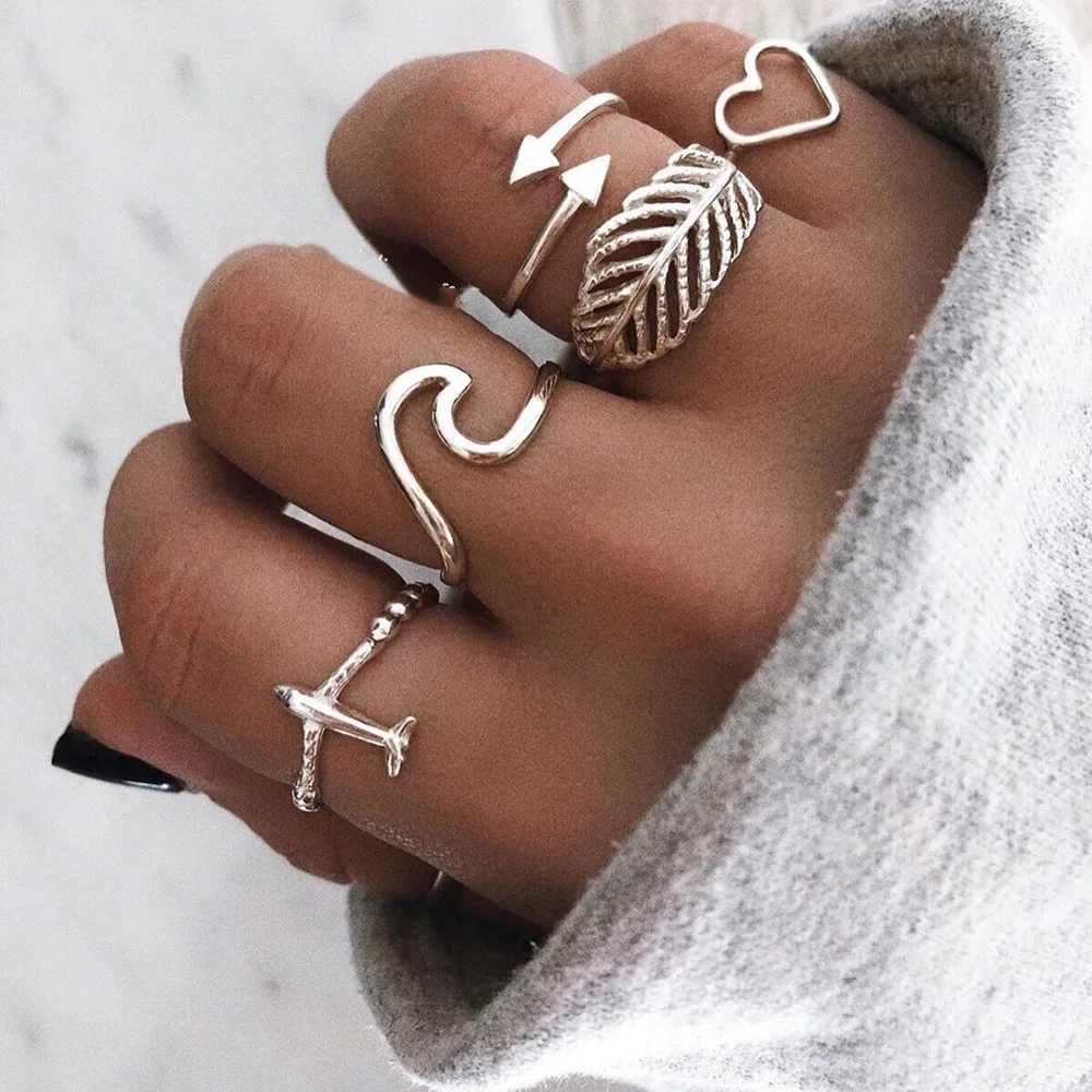 Creative ladies pearl alloy fashion 5-piece rings set - Devcarry