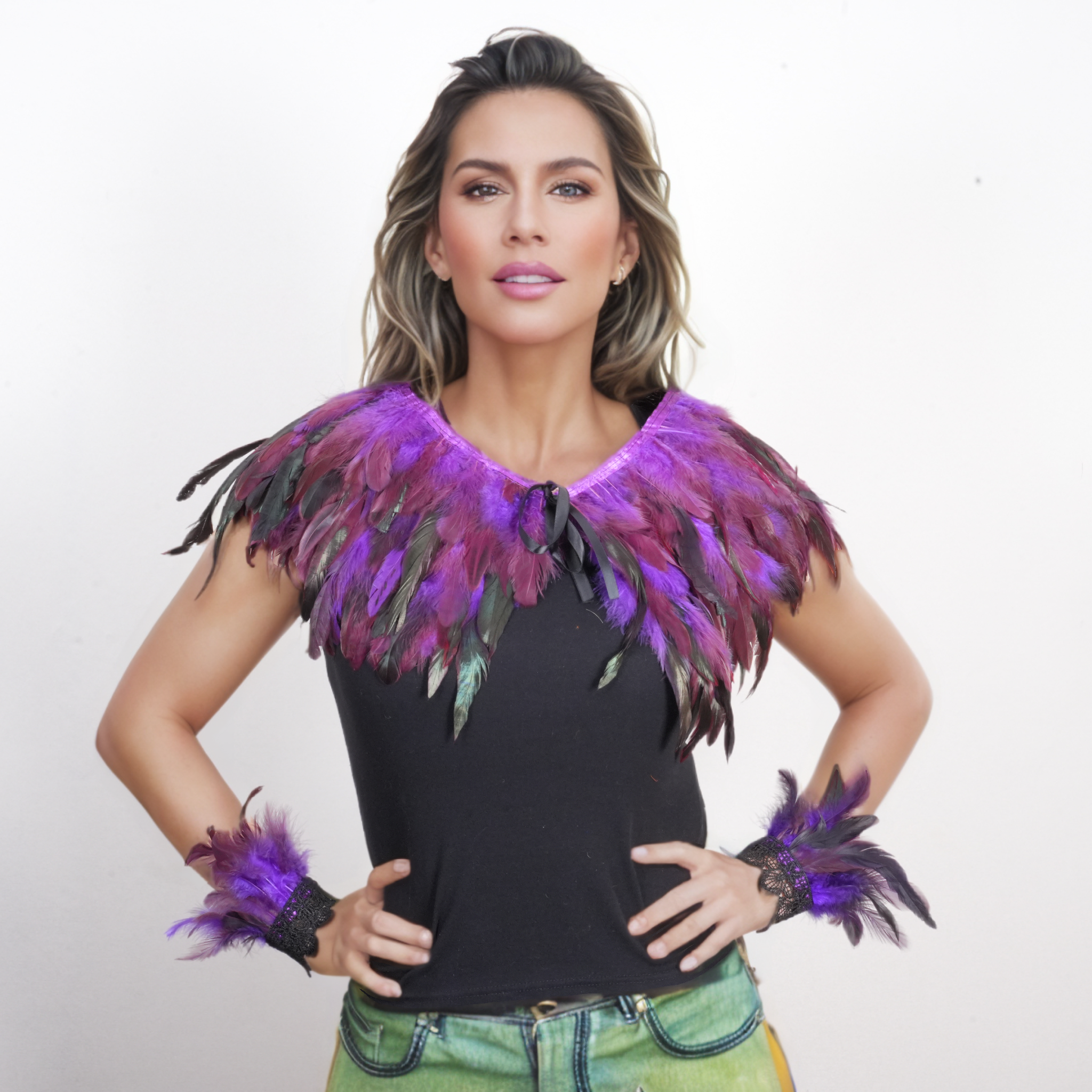VCSHOES Dance party costumes evening gowns weddings street dances carnival costumes dance costumes belly dances Feather cloak wrist