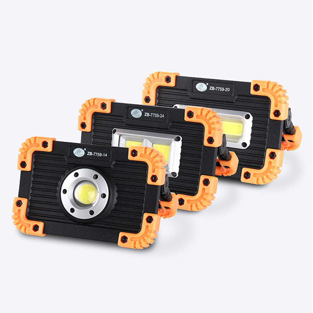 Mini LED Portable Spotlight Super Bright Outdoor Camping Flashlight USB, 7759-20, 501 Original
Mini LED Portable Spotlight Super Bright Outdoor Camping Flashlight USB, 7759-20, 501 Original