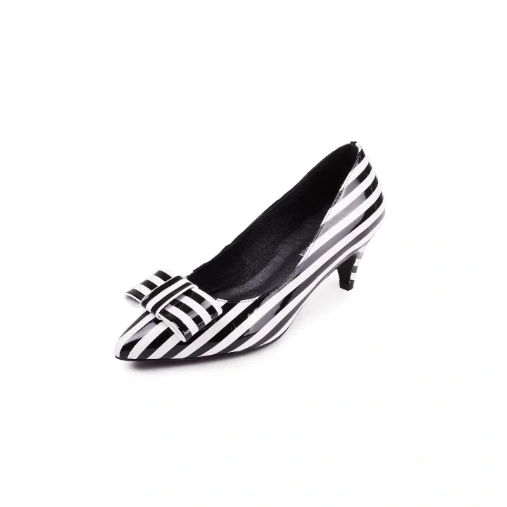 Stripey Black and White Kitten Heels. Vdcoo