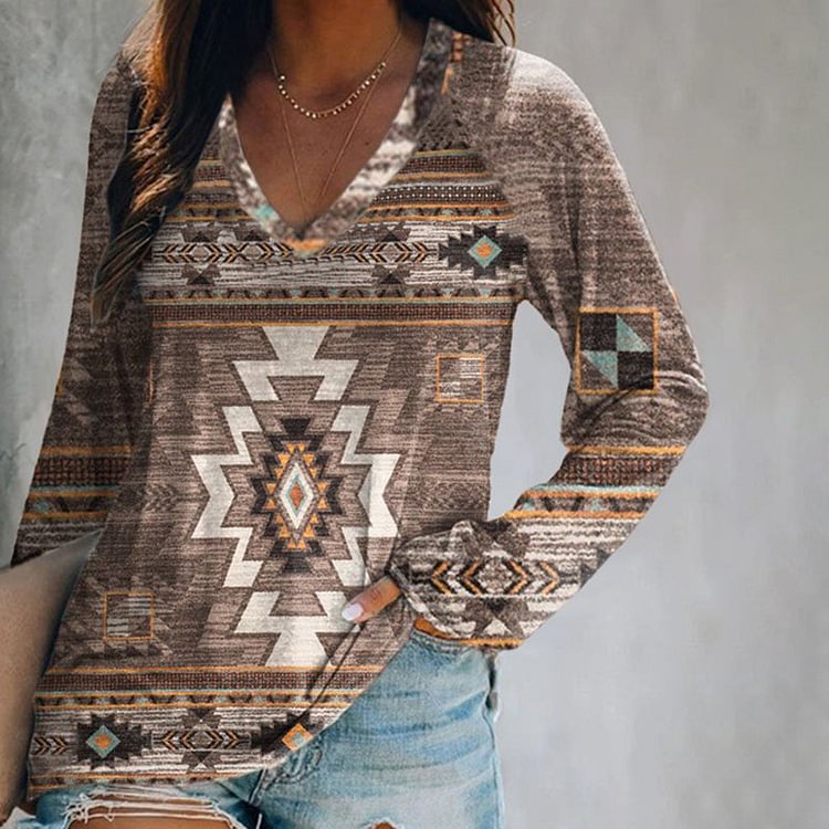 VChics Vintage Western Print V Neck Casual T-Shirt