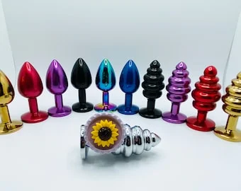 pornhint Pornhint Sunflower Butt Plug Mature Custom butt plug small or medium smooth or ribbed silver gold red blue purple black rainbow butt plug