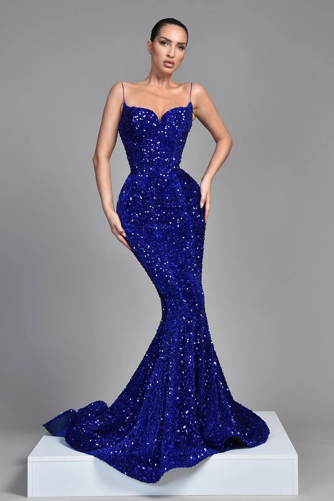 Royal Blue Sequins Evening Dress Sleeveless Spaghetti Strap YL0064