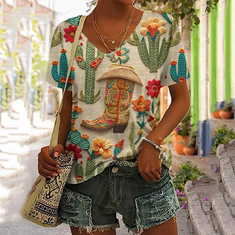 Western Vintage Boots And Floral Cozy Casual T-Shirt