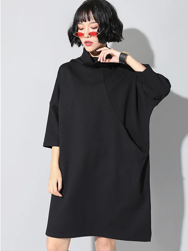 Minimalist Black High-Neck Half Sleeve Short Dress