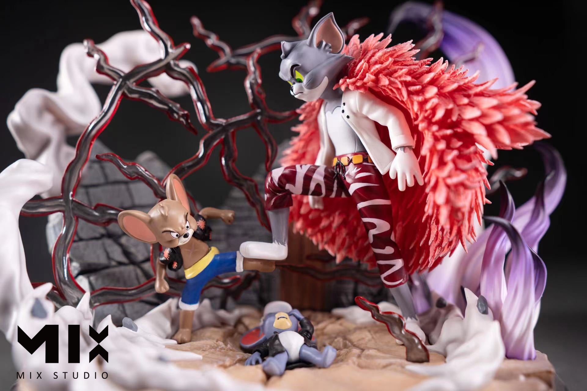 Small & Big Scale Dressrosa Arc Luffy Vs Doflamingo Fight Scene Cosplay