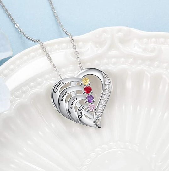Peach Heart Chain Hollow Diamond Woman Necklace