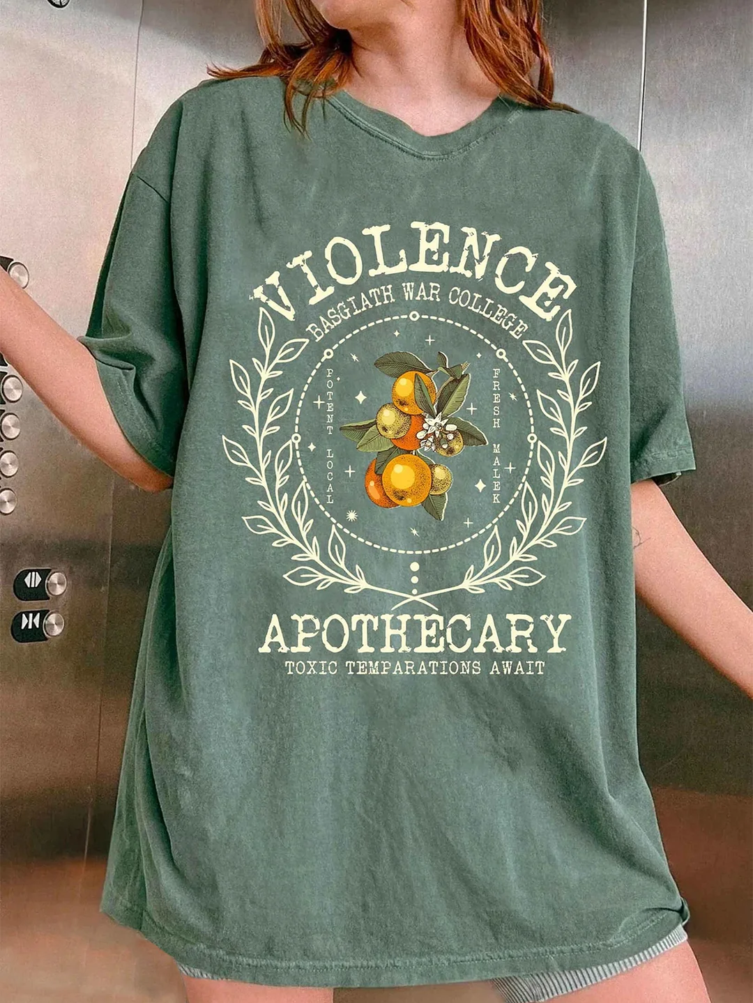 Violet Sorrengail Apothecary Tshirt, / DarkAcademias /Darkacademias