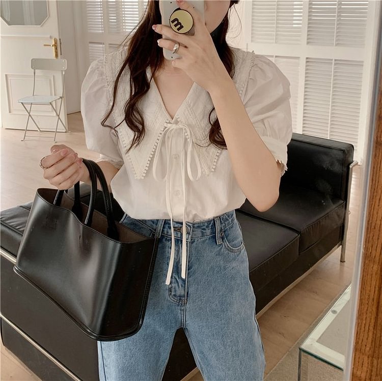 Short-Sleeve Lace Trim Blouse YP4271