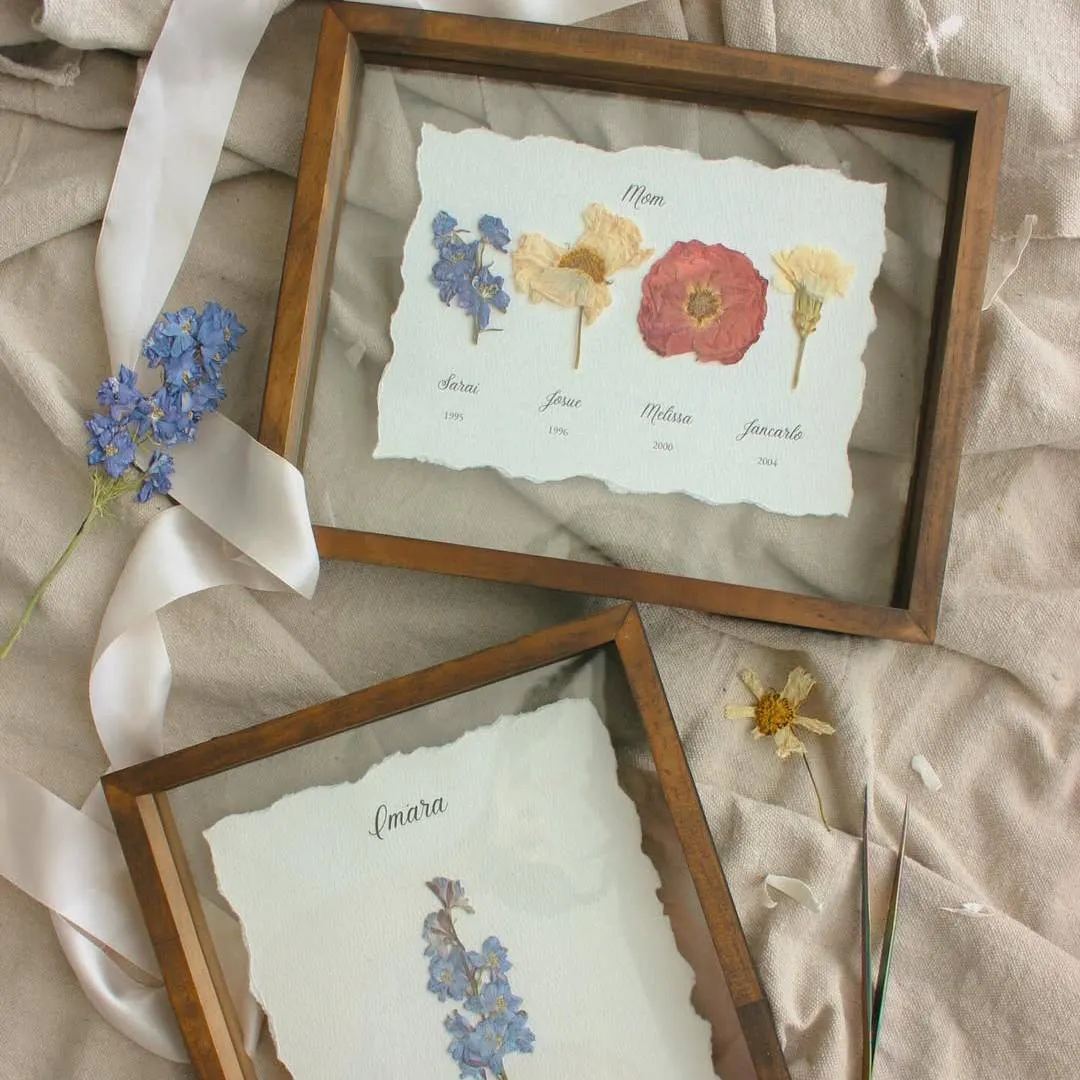 Mom's Garden, Blooming with the Names of the Whole Family | Eternal Dried Flower Specimens, a Mother's Day Gift