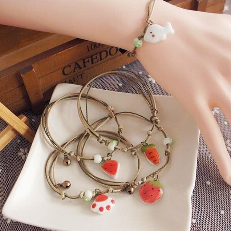 Retro Ceramic Bell Bracelet SP179711
