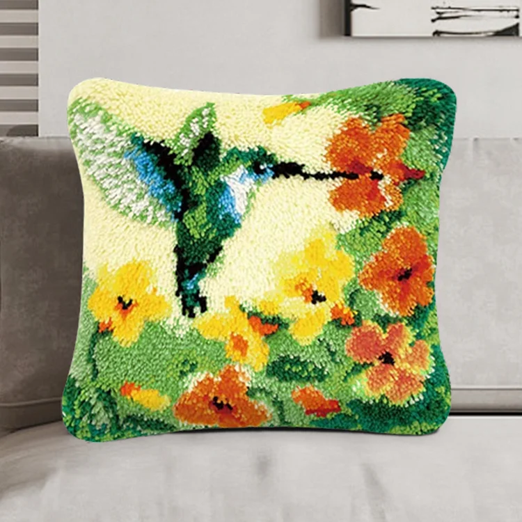 Hummingbird Floral Pillowcase Latch Hook Kit for Adult, Beginner and Kid veirousa