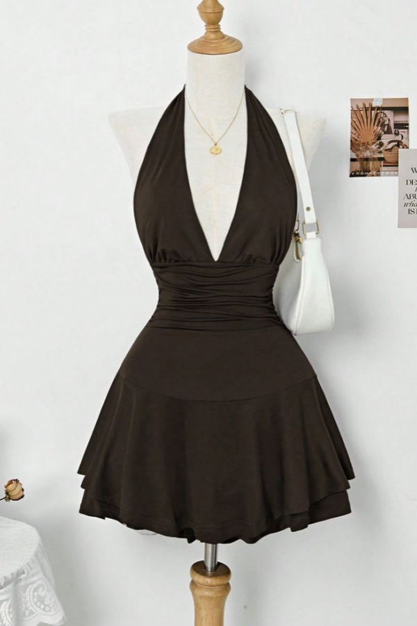 Lussooy Gorgeous Sleeveless Halter Pleated A Line Short Homecoming Dress