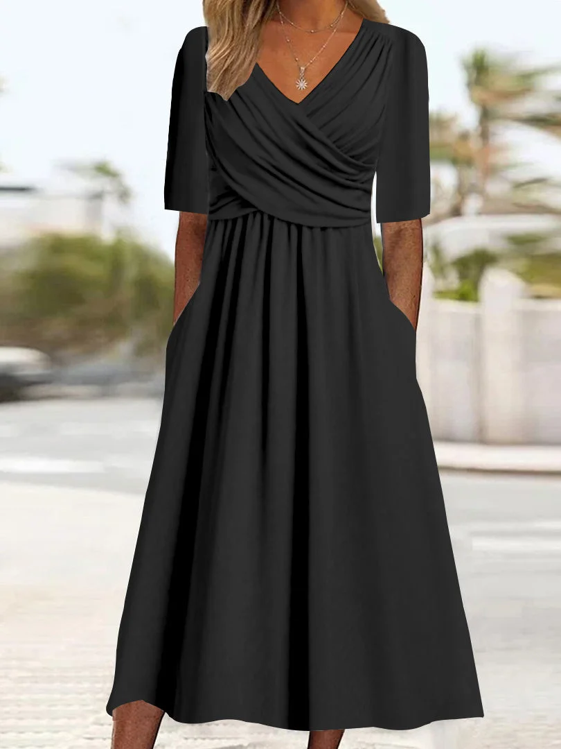 Women's Half Sleeve V-neck Solid Color Pockets Midi Dress