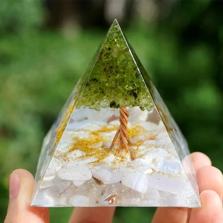 Peridot with White Agate Tree Of Life Orgone Pyramid
