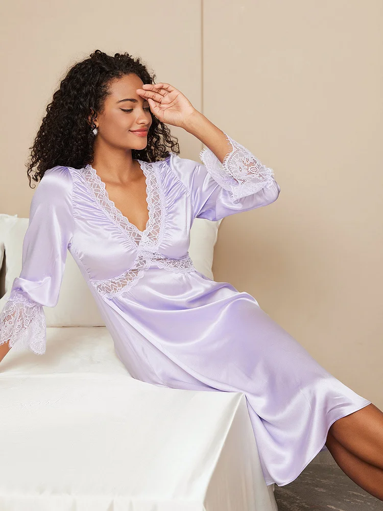 19Momme Pure Silk Elegant Lace Trimmed Nightgown