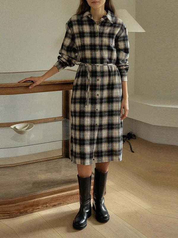 Long-Sleeved Plaid Casual One-Row Button Loose Midi Dress