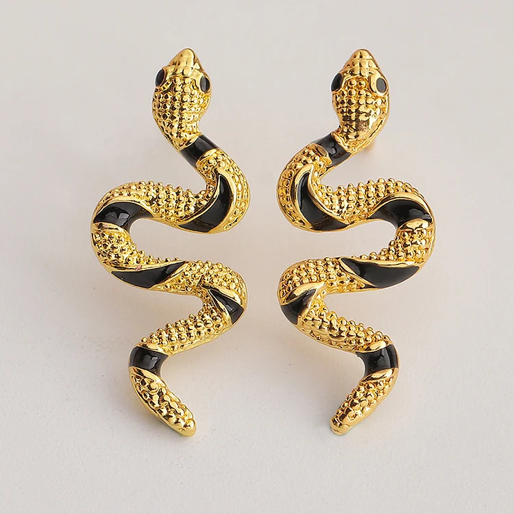 Ez3386 Fashion Ornament Personality Creative Curved Snake Earrings Alloy Drop Oil Snake Earrings