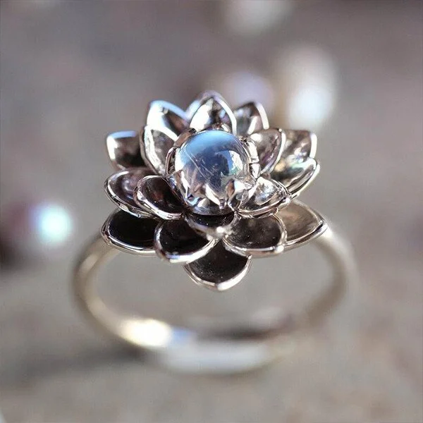 925 Sterling Silver Moonstone Lotus Flower Ring