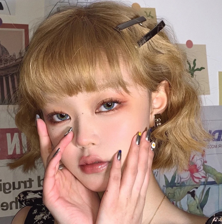 Lolita Linen Golden Short Wig BE928