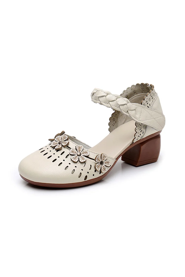 1950s Beige Casual Cowhide Flower Shape Hollowed Out Buckle Sandals