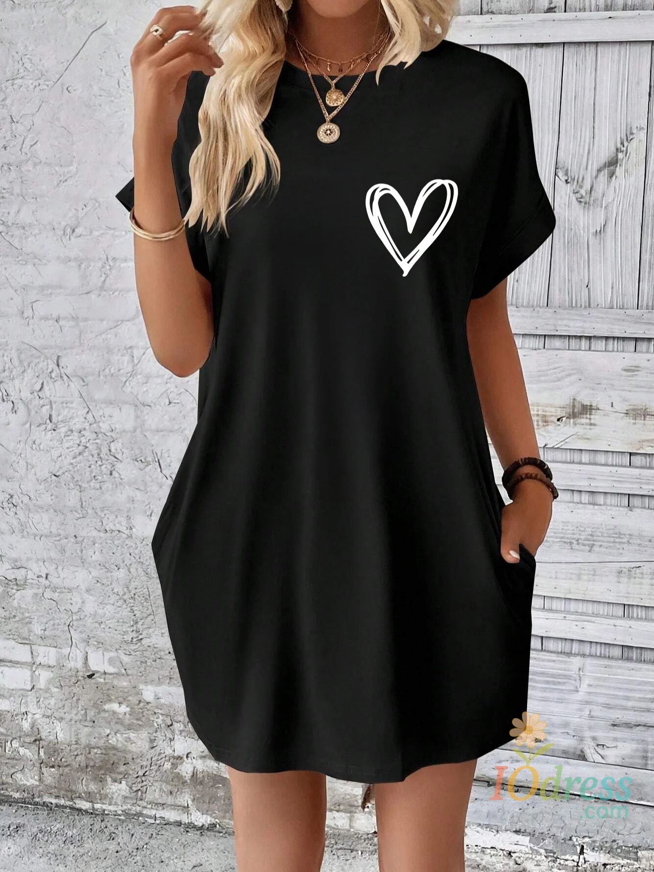 IO Dress Women's heart-shaped printed pocket dress, casual round neck short sleeved dress for spring and summer women's wear