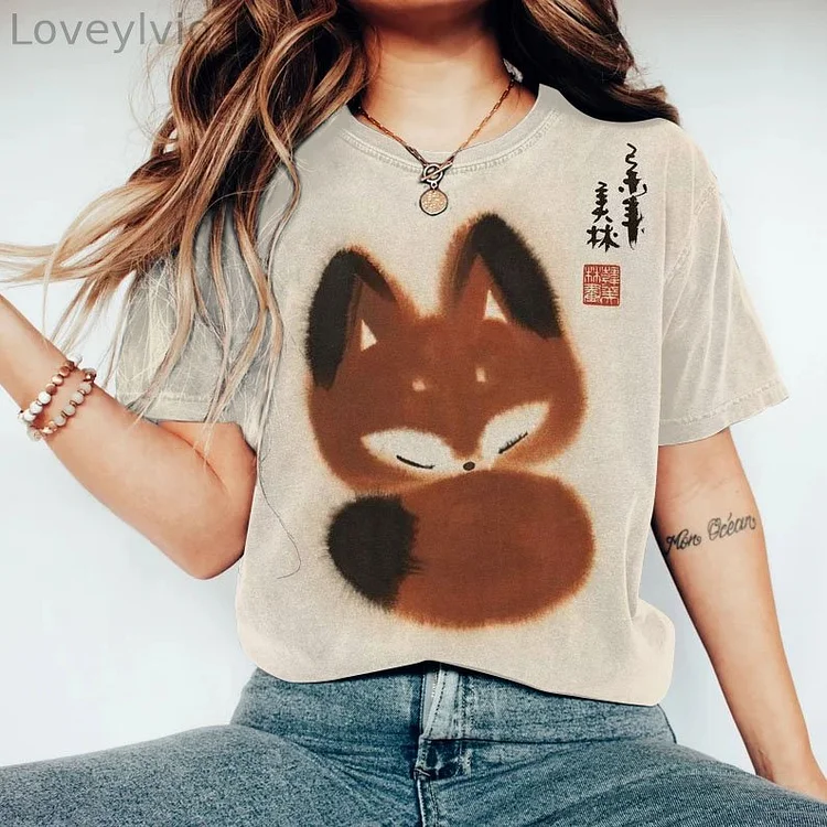Vintage Farm Sleepy Fox Round Neck Casual T Shirt