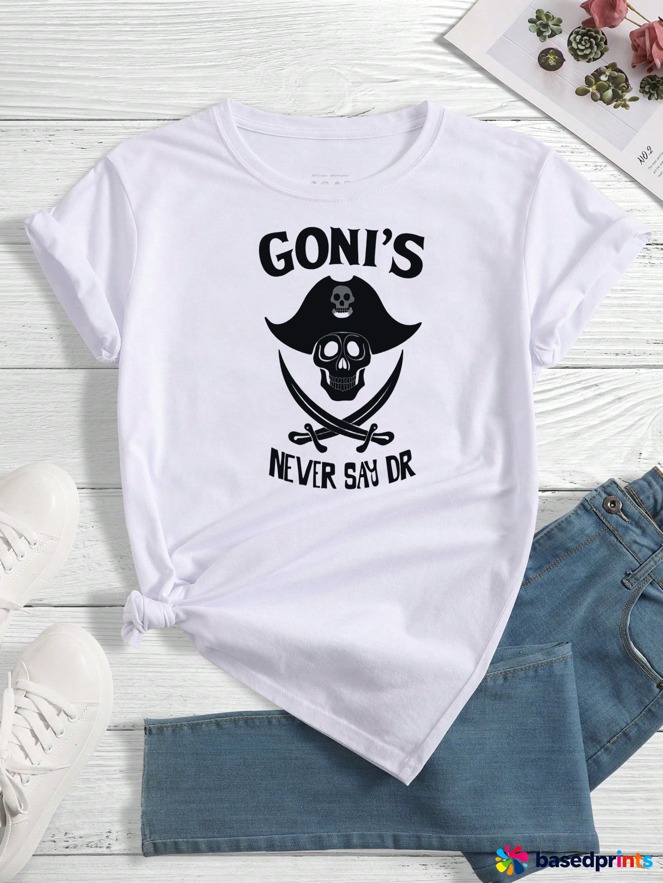 White Cotton Casual T-Shirt with Skull and Crossbones Print