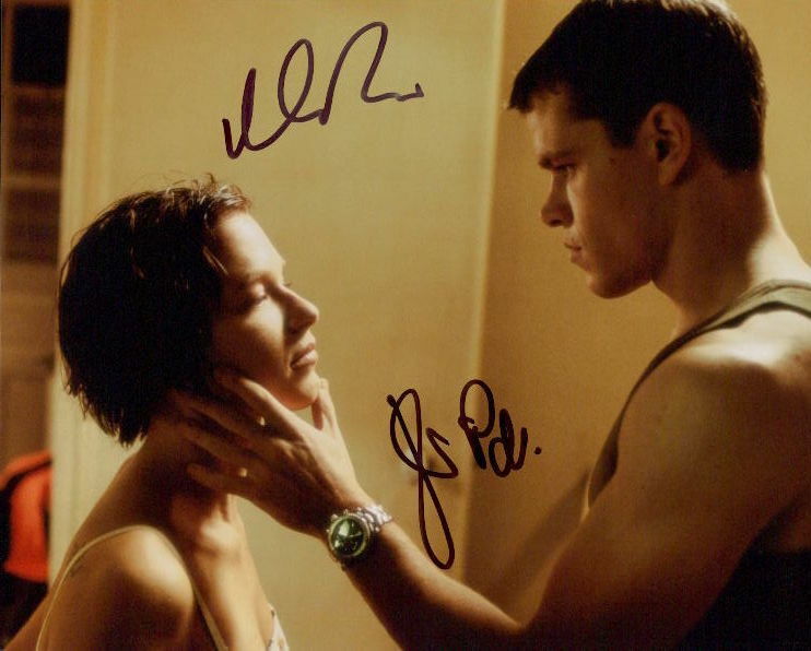 The Bourne Identity (Franka Potente & Matt Damon) signed 8x10 Photo Poster painting in-person