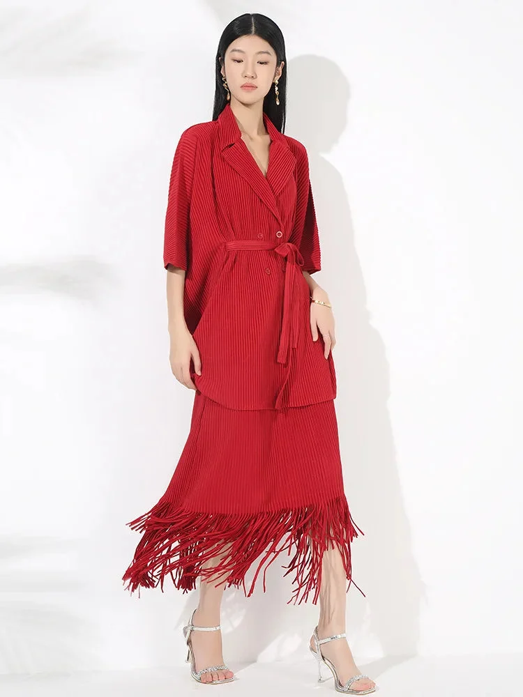 New Red V-neck Notched Collar Lace-up Batwing Sleeve Pleated Blazer And Pleated Tassel Hem Skirt Set