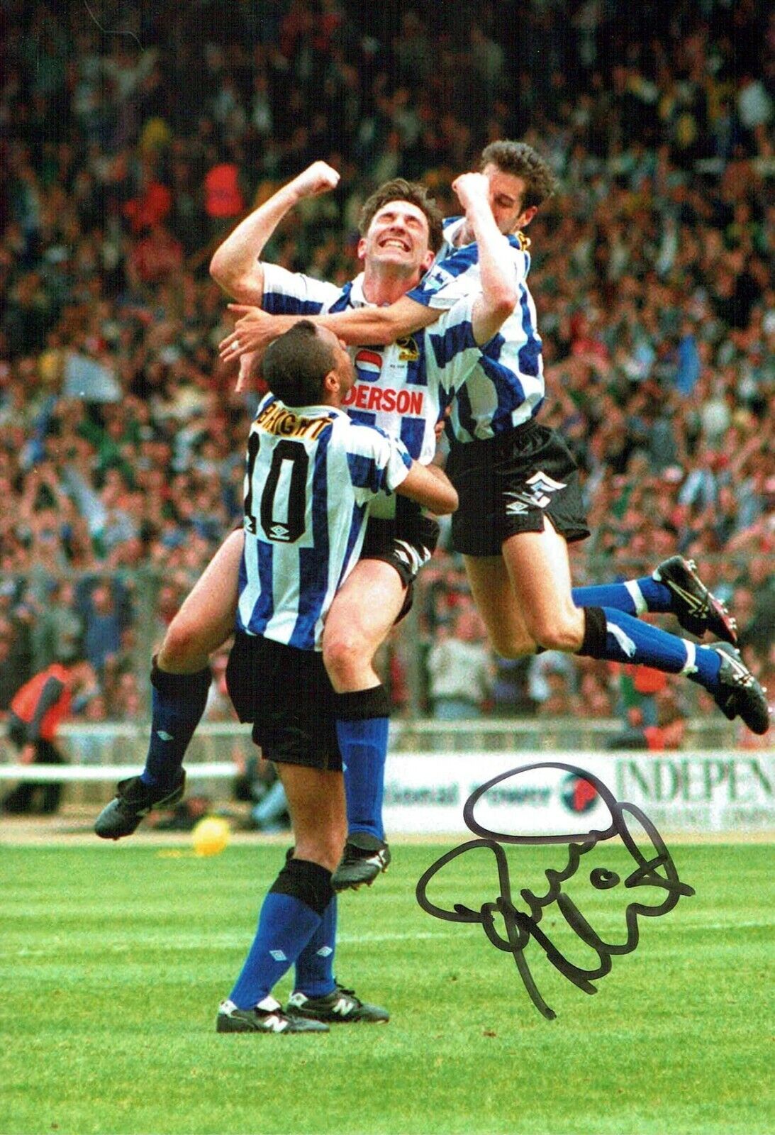 David HIRST Signed Autograph Photo Poster painting Sheffield Wednesday OWLS Legend AFTAL RD COA