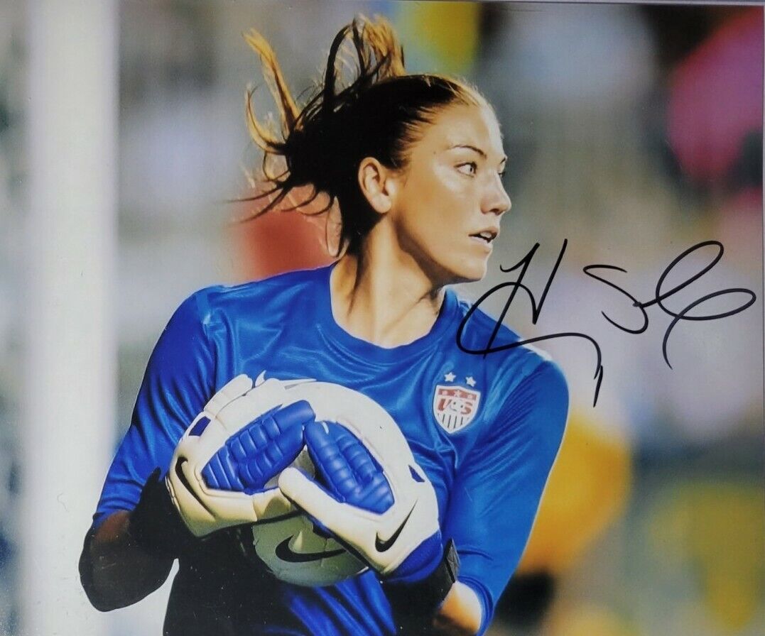 Hope Solo Authentic Autographed 8x10 Photo Poster painting w/ COA