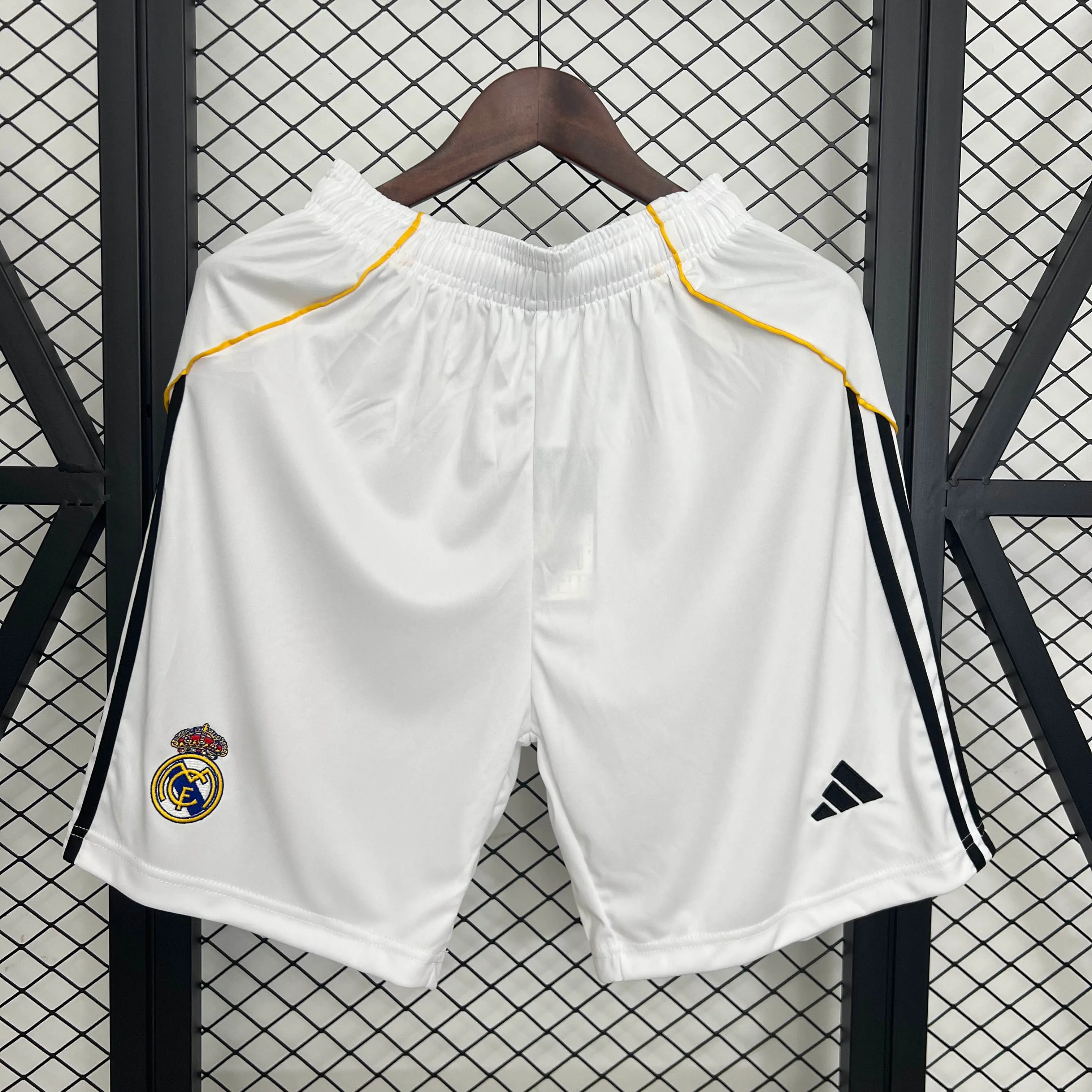 2025-2026 Shorts Real Madrid Home Football Shirt 1:1 Thai Quality- Maxi Kit