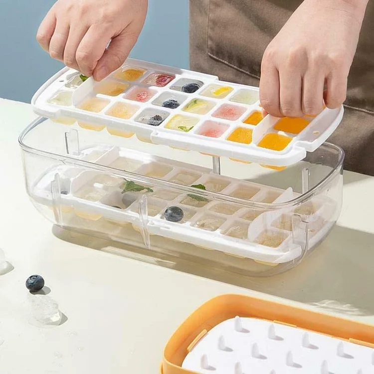 Summer - Press type Ice Cube Maker