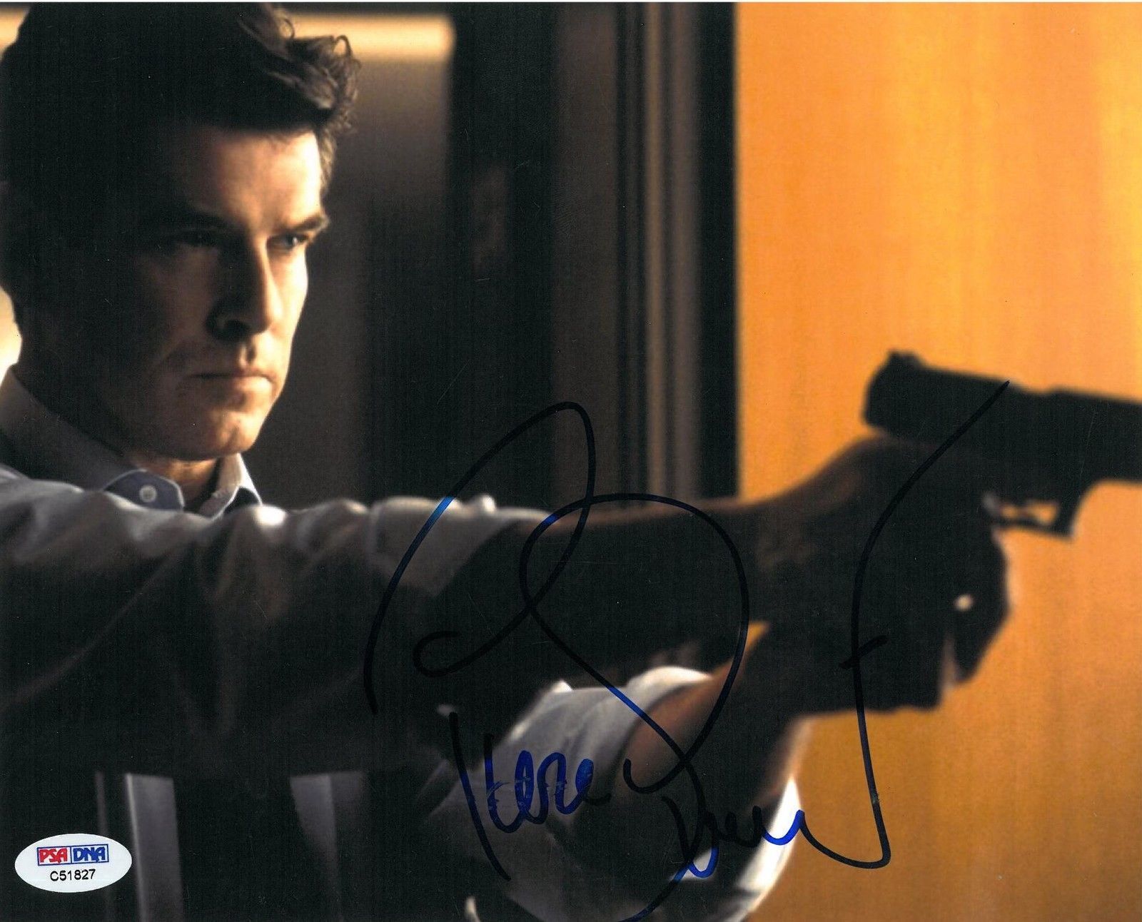 Pierce Brosnan Signed James Bond 007 Authentic 8x10 Photo Poster painting (PSA/DNA) #C51827