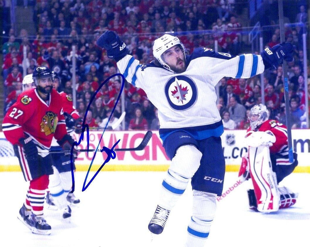 Signed 8x10 MATTHIEU PERREAULT Winnipeg Jets Photo Poster painting - COA