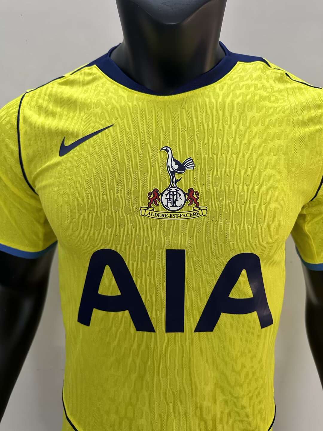 25/26 Tottenham Third Away Player Version Men's Football T-Shirt 1:1 Thai Quality