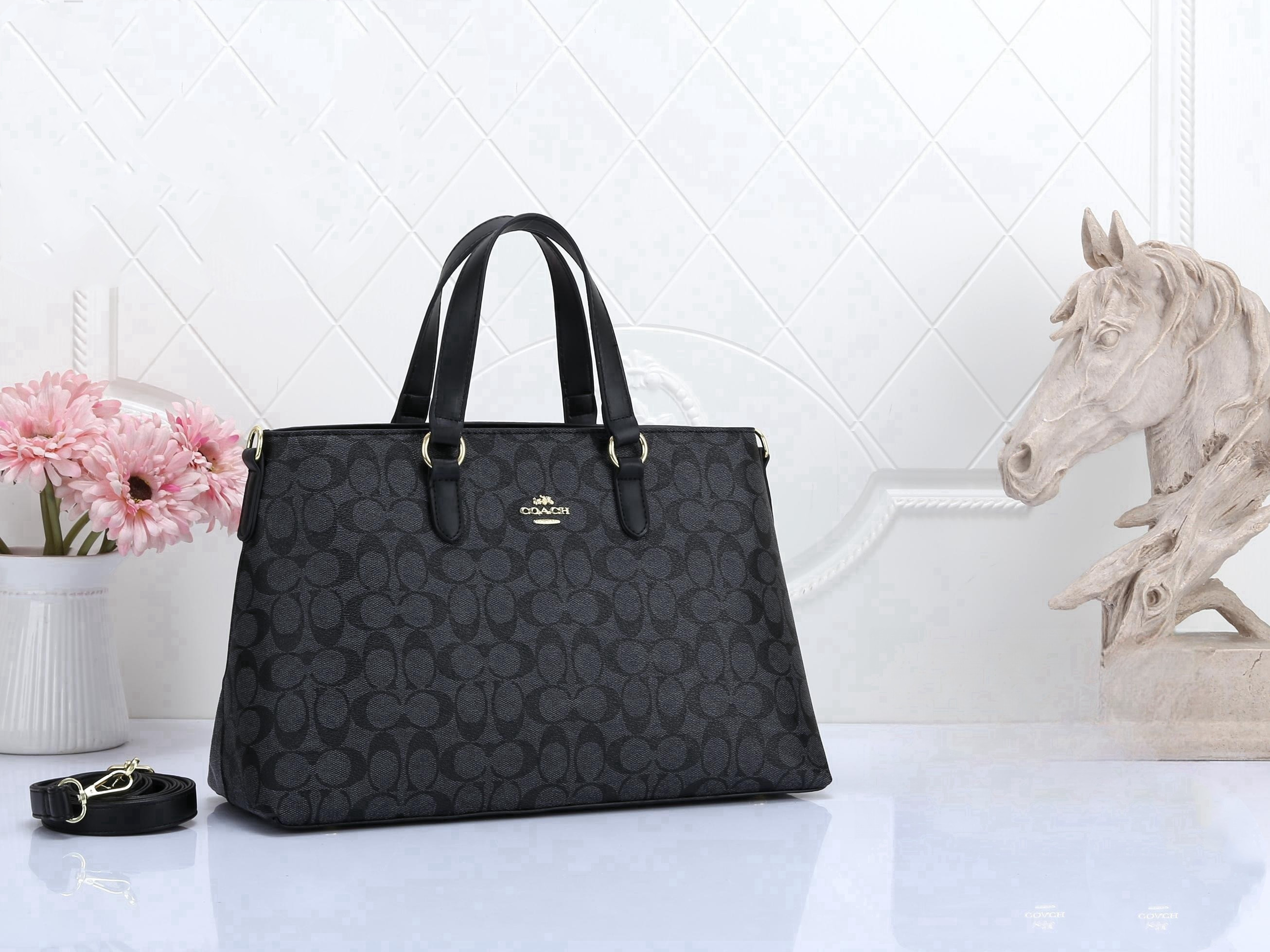 【🔥🔥🔥Big Promotion】2023 COACH Classic Tote Presbyopia Large Capacity Bag